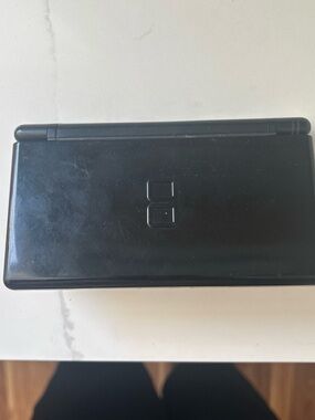 Nintendo DS black no stylus